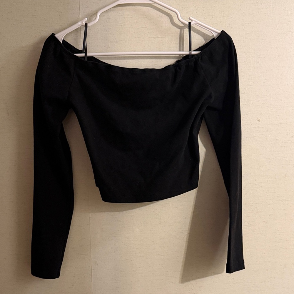 SHEIN Black Draped Long Sleeve Crop Top